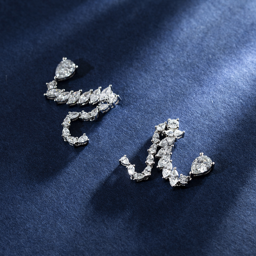 MissDiamond Pear Shape Lab Grown Diamond D VVS2 18K White Gold Drop Earrings MSE-784