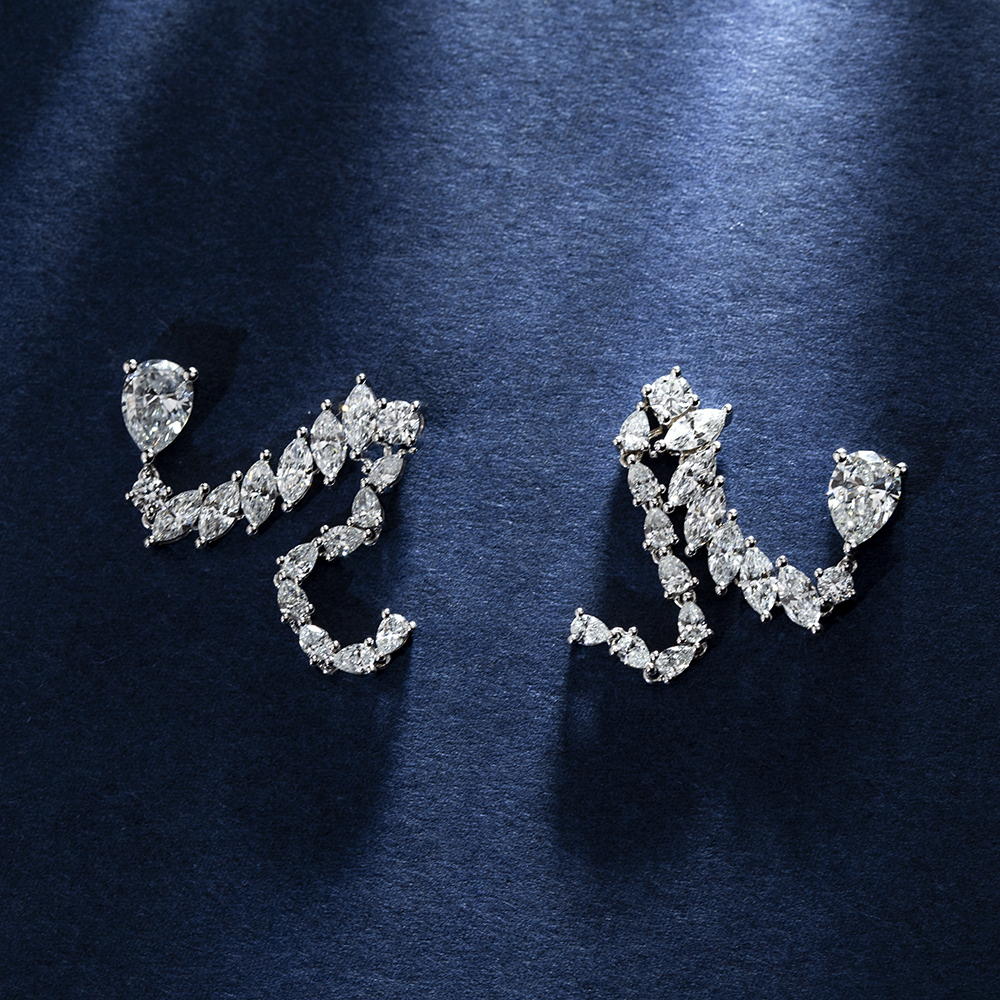 MissDiamond Pear Shape Lab Grown Diamond D VVS2 18K White Gold Drop Earrings MSE-784