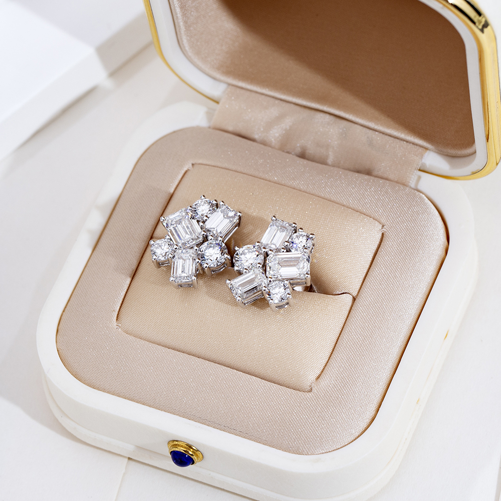 MissDiamond Emerald Cut Lab Grown Diamond E VS1 18K White Gold Studs Earrings MSE-834