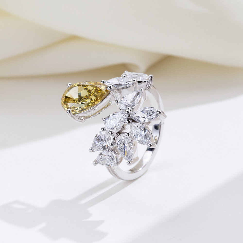 MissDiamond Pear Cut Lab Grown Diamond 2.05CT G VS1 18K Yellow Gold Cluster Ring MSR-1927