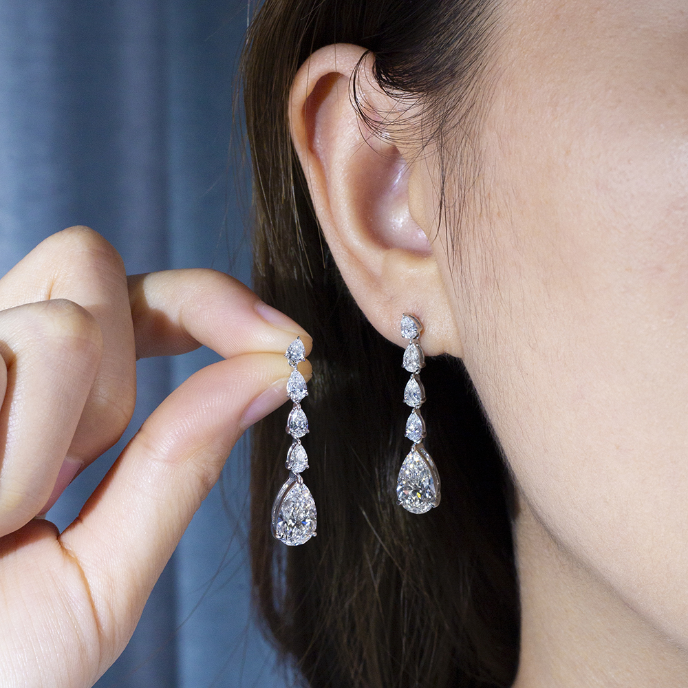 MissDiamond Pear Shape Lab Grown Diamond 4.2CT F VVS2 18K White Gold Drop Earrings MSE-792