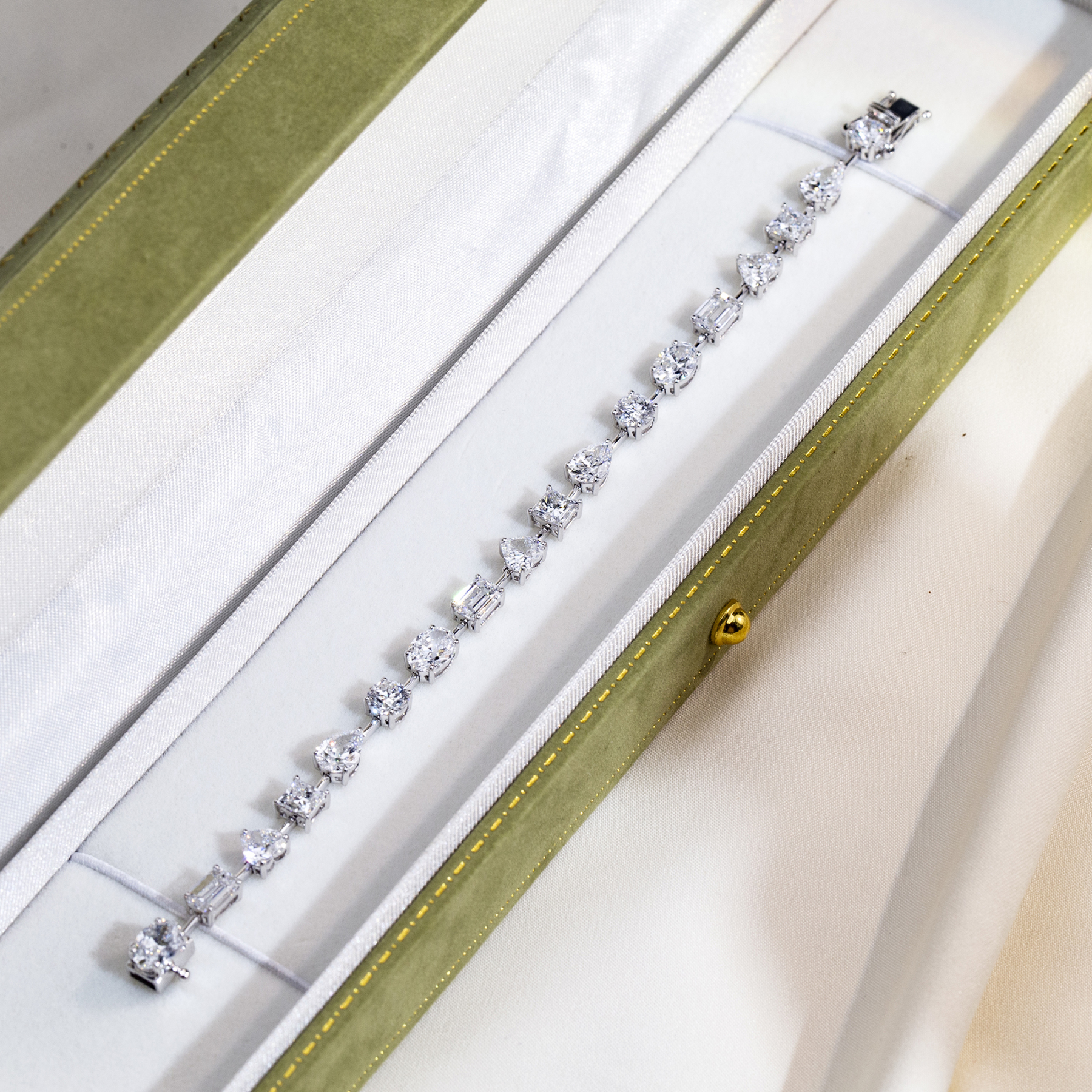 MissDiamond Lab Grown Diamond 18K White Gold Mixed Shape Bracelet MSB-571