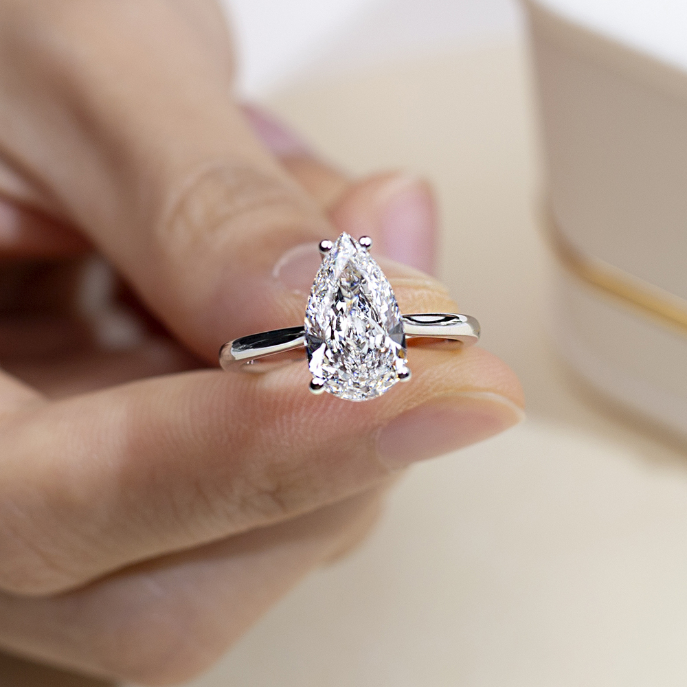Pear Cut Lab Grown Diamond 3CT Solitaire D VVS1 18K White Gold Ring MSR-1655