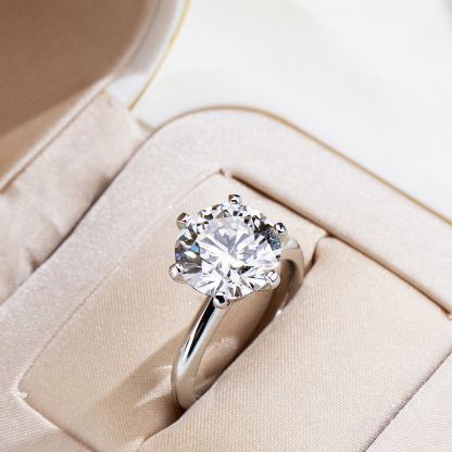 MissDiamond Lab Grown Diamond Solitaire Platinum Ring MSR-195