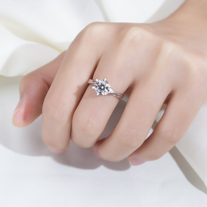 MissDiamond Lab Grown Diamond Solitaire Platinum Ring MSR-261