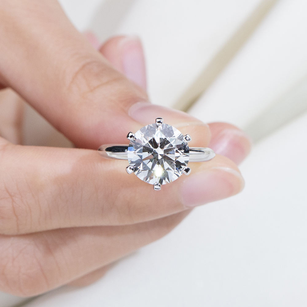 MissDiamond Lab Grown Diamond Solitaire Platinum Ring MSR-195