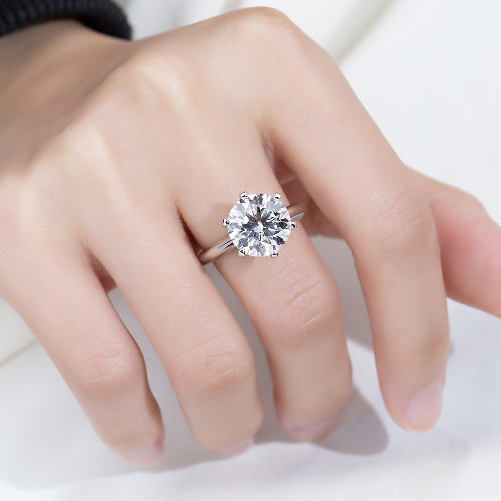 MissDiamond Lab Grown Diamond Solitaire Platinum Ring MSR-195