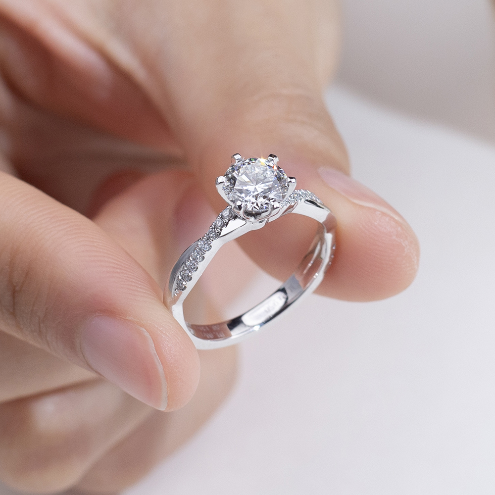 MissDiamond Round Cut Lab Grown Diamond 0.54CT 1.02CT Platinum Accented Solitaire Ring MSR-1379