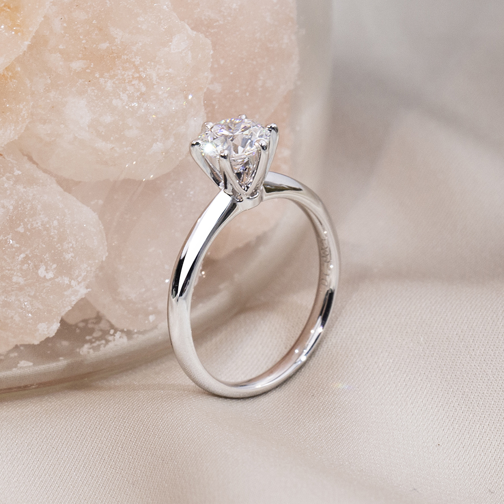MissDiamond Round Cut Lab Grown Diamond 1CT Solitaire D EPlatinum Ring MSR-058-11