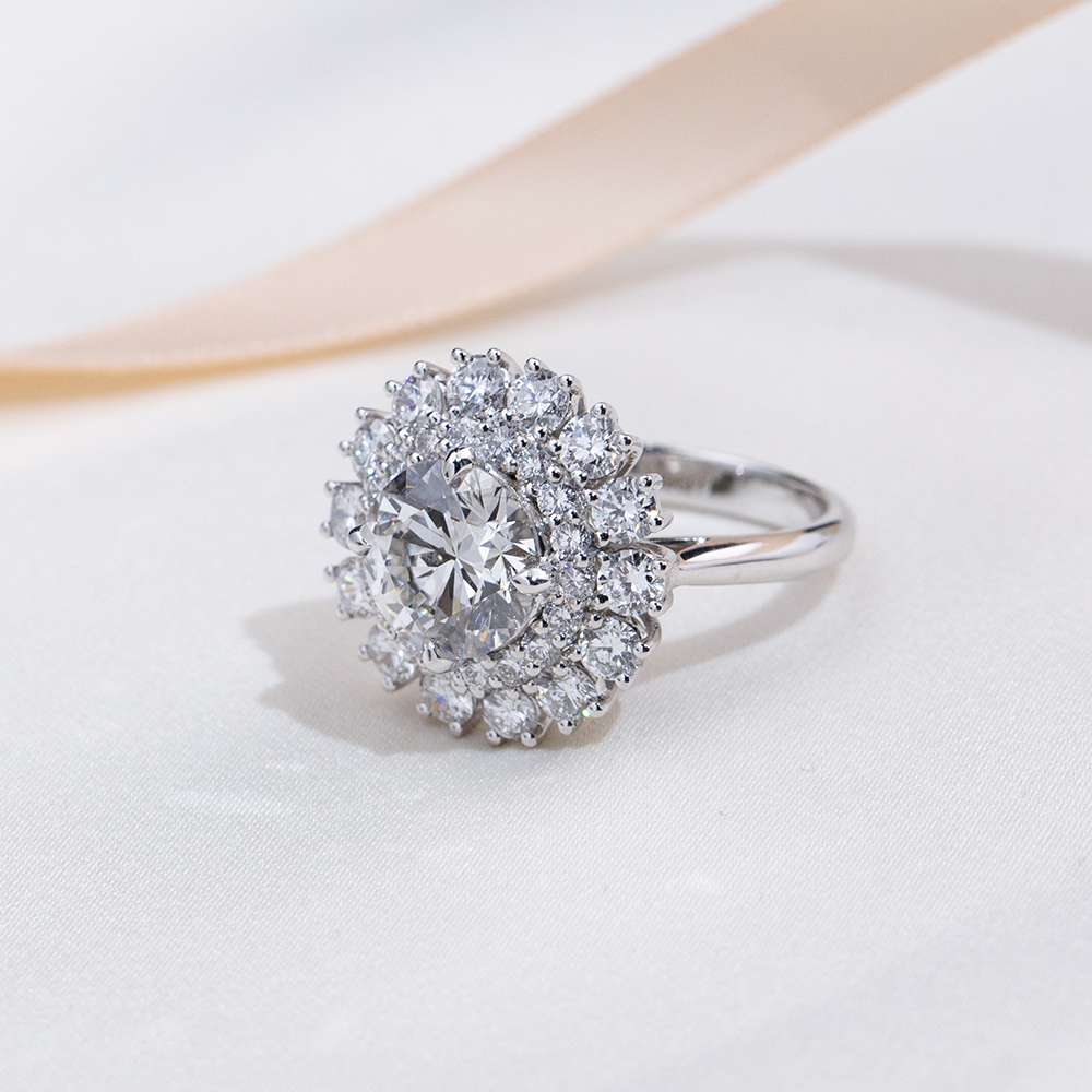 MissDiamond Lab Grown Diamond 5.05CT G VS1 Platinum Halo Ring MSR-293