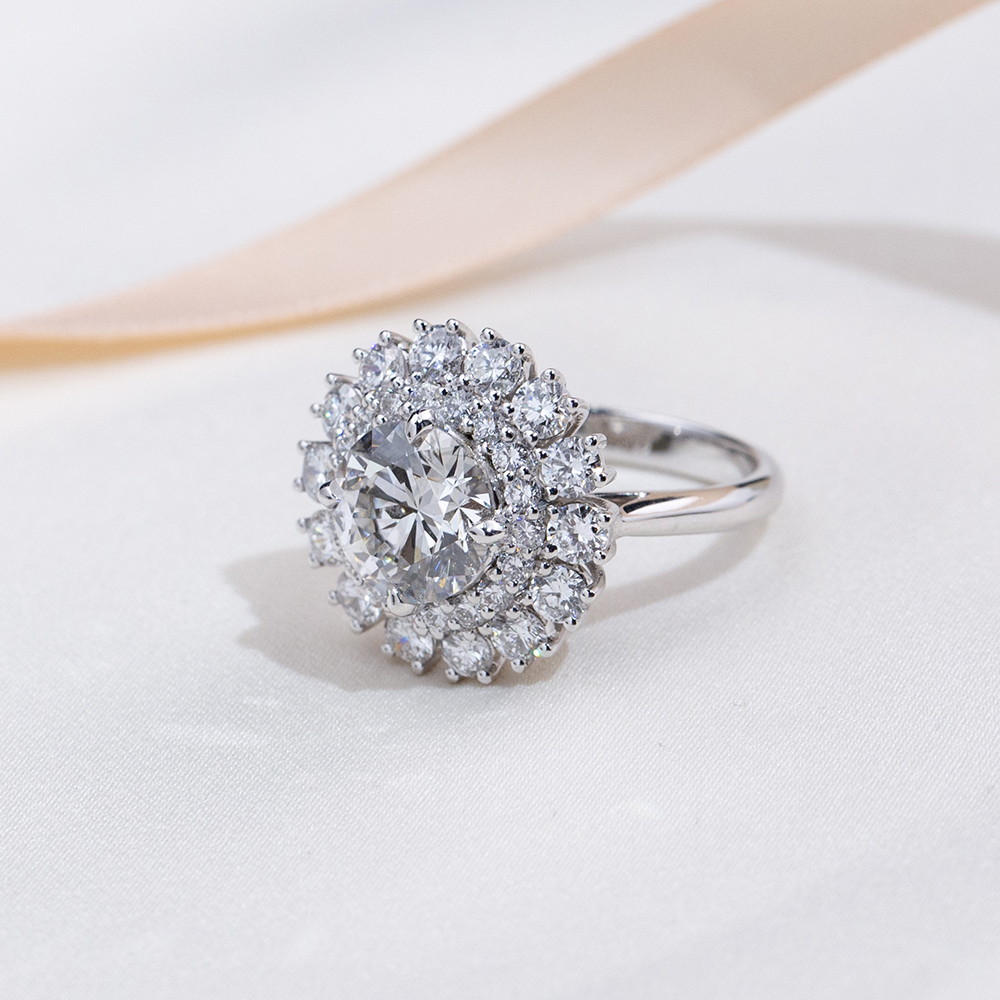 MissDiamond Lab Grown Diamond 5.05CT G VS1 Platinum Halo Ring MSR-293