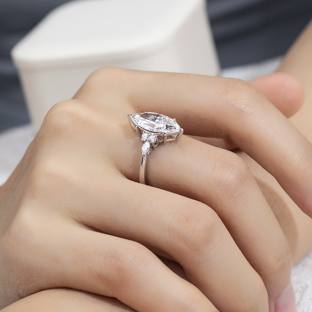 Marquise Cut Lab Grown Diamond 2.7CT Solitaire D VVS2 18K White Gold Ring MSR-1677