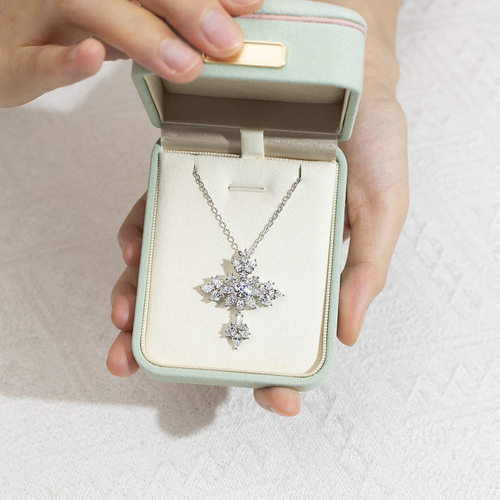 Fancy Shape Cross Pendant Lab Grown Diamond E VVS2 18K White Gold Necklace MSN-843