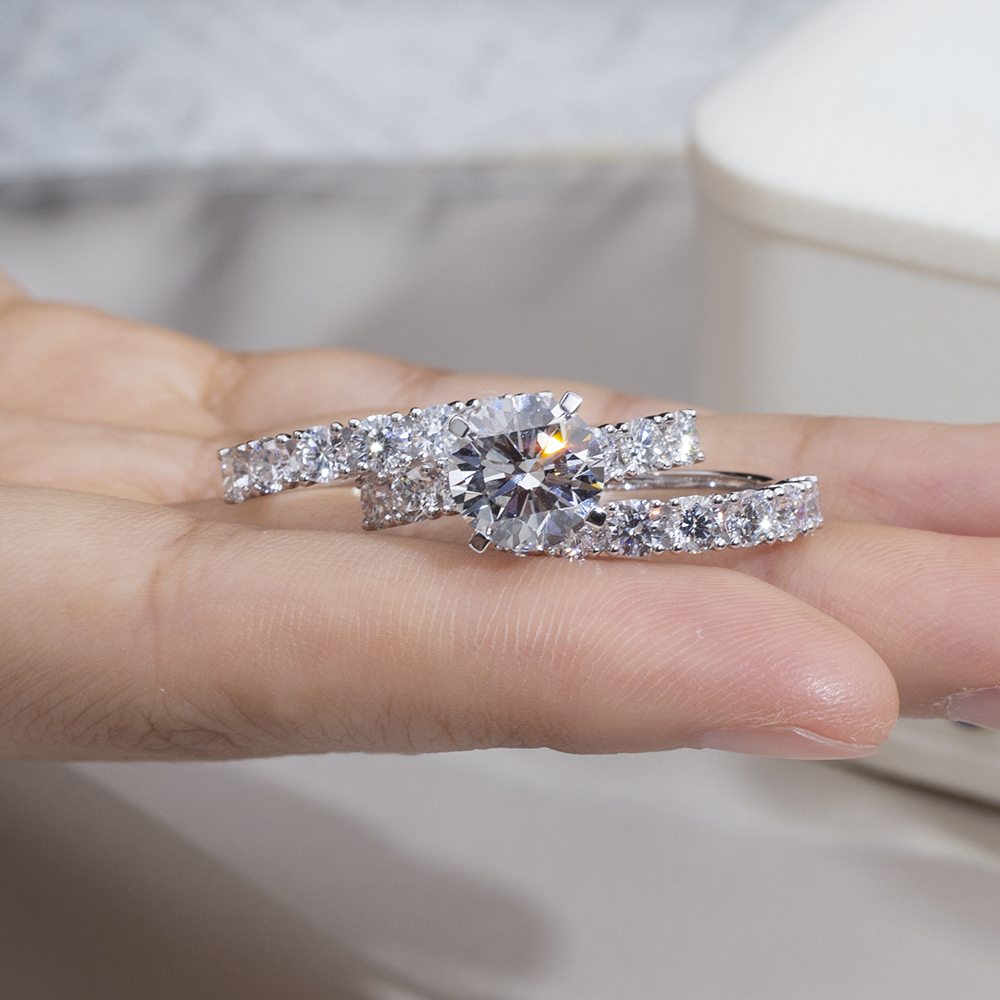 MissDiamond Round Cut Lab Grown Diamond 3CT Solitaire D VVS1 18K Gold Ring Set MSR-1779