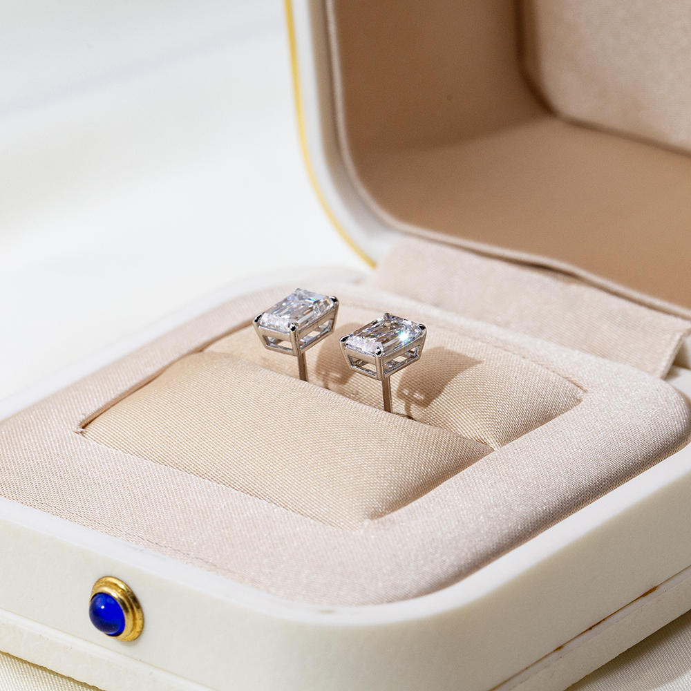 MissDiamond Emerald Cut Lab Grown Diamond 1CT 9K White Studs MSE-368