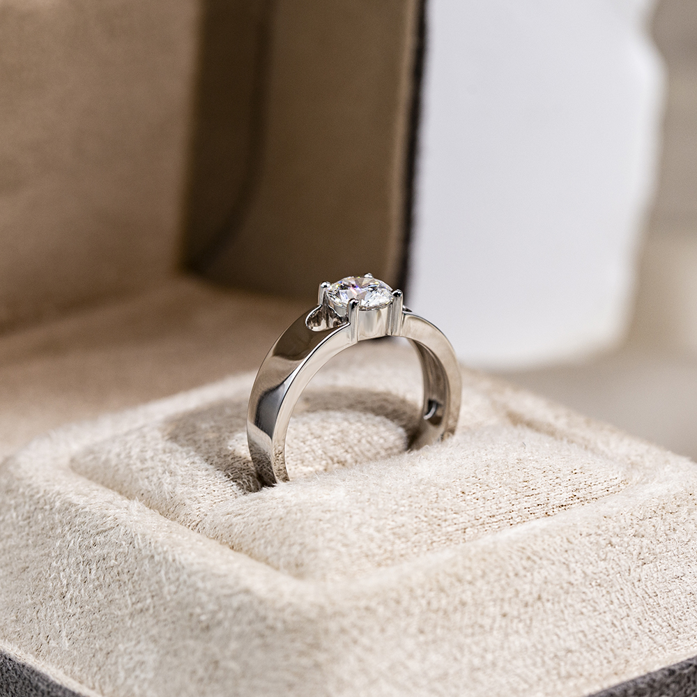 Round Cut Lab Grown Diamond 1CT Solitaire D VS1 18K White Gold Ring MSR-1678