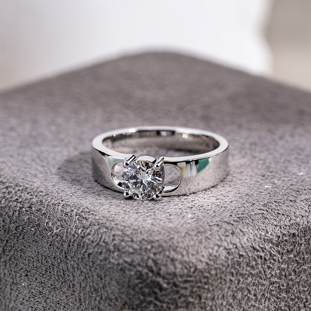 Round Cut Lab Grown Diamond 1CT Solitaire D VS1 18K White Gold Ring MSR-1678