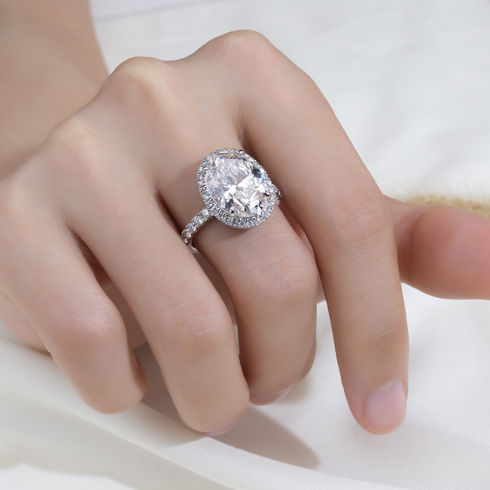 MissDiamond Lab Grown Diamond 6.04CT D G VS1 VVS2 Platinum Halo Ring MSR-828