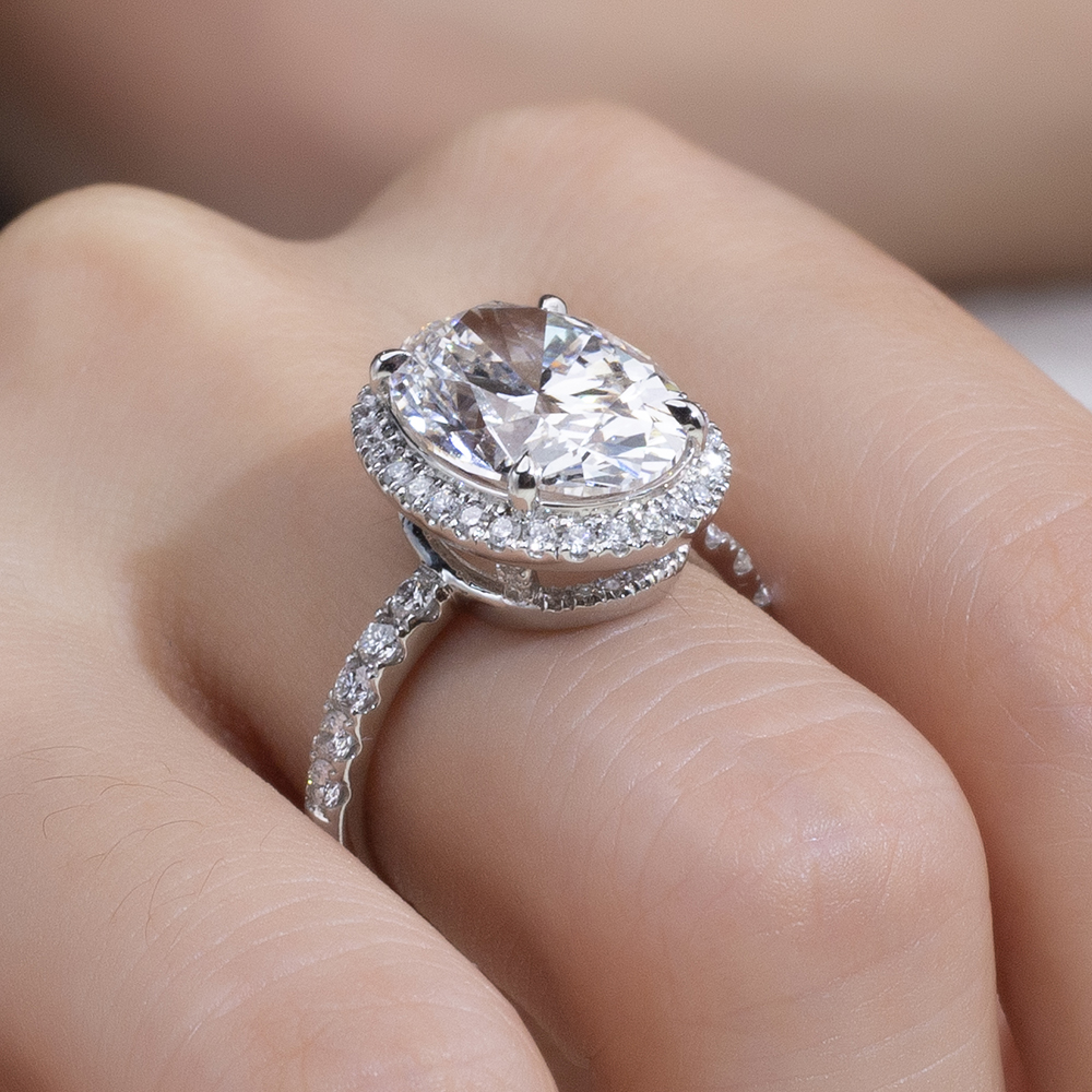 MissDiamond Lab Grown Diamond 6.04CT D G VS1 VVS2 Platinum Halo Ring MSR-828