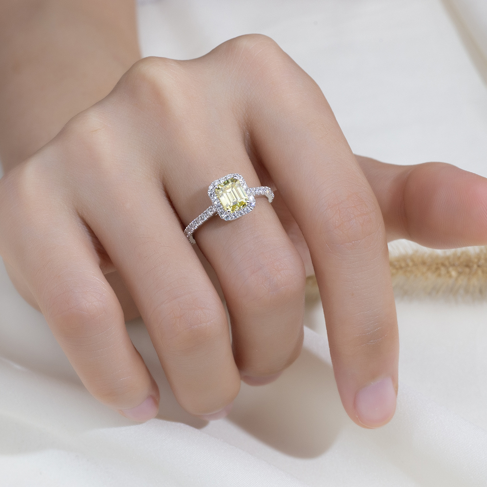 MissDiamond Emerald Cut Lab Grown Diamond 1.18CT 18K White Gold Halo Ring MSR-1478