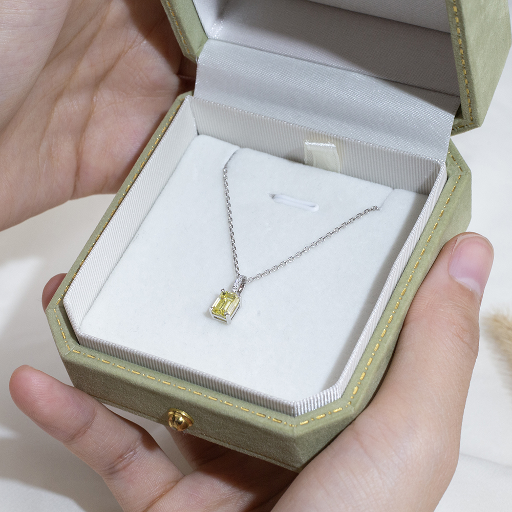 MissDiamond Emerald Cut Lab Grown Diamond 1.04CT FY SI1 Platinum Pendant Necklace MSN-714