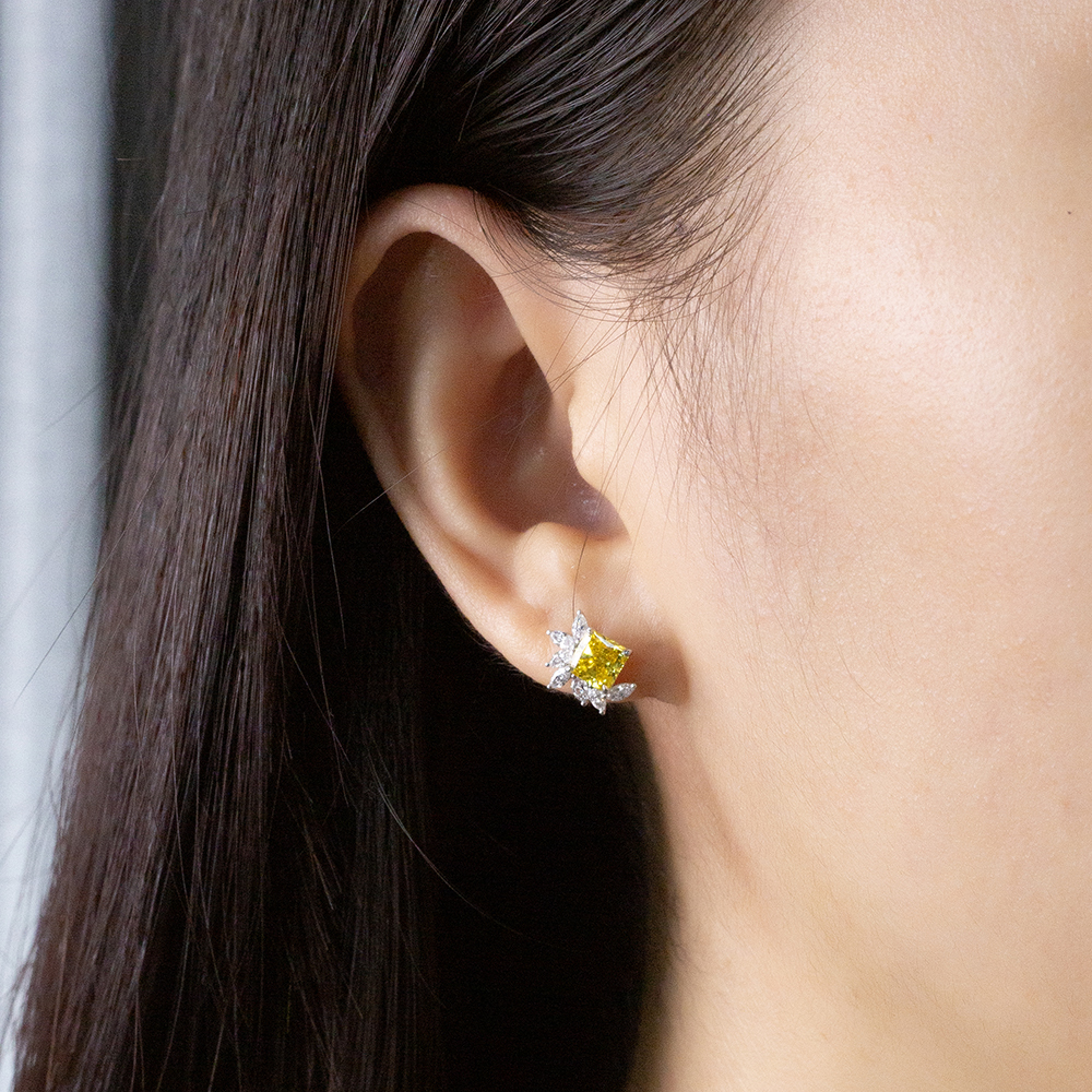 MissDiamond Radiant Cut Lab Grown Diamond 0.69CT FY VS2 Platinum Studs Earrings MSE-864