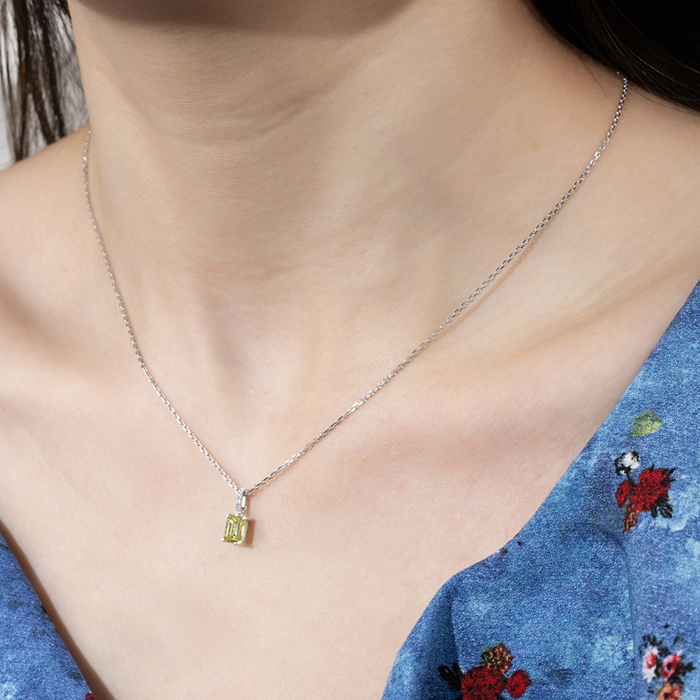 MissDiamond Emerald Cut Lab Grown Diamond 1.04CT FY SI1 Platinum Pendant Necklace MSN-714