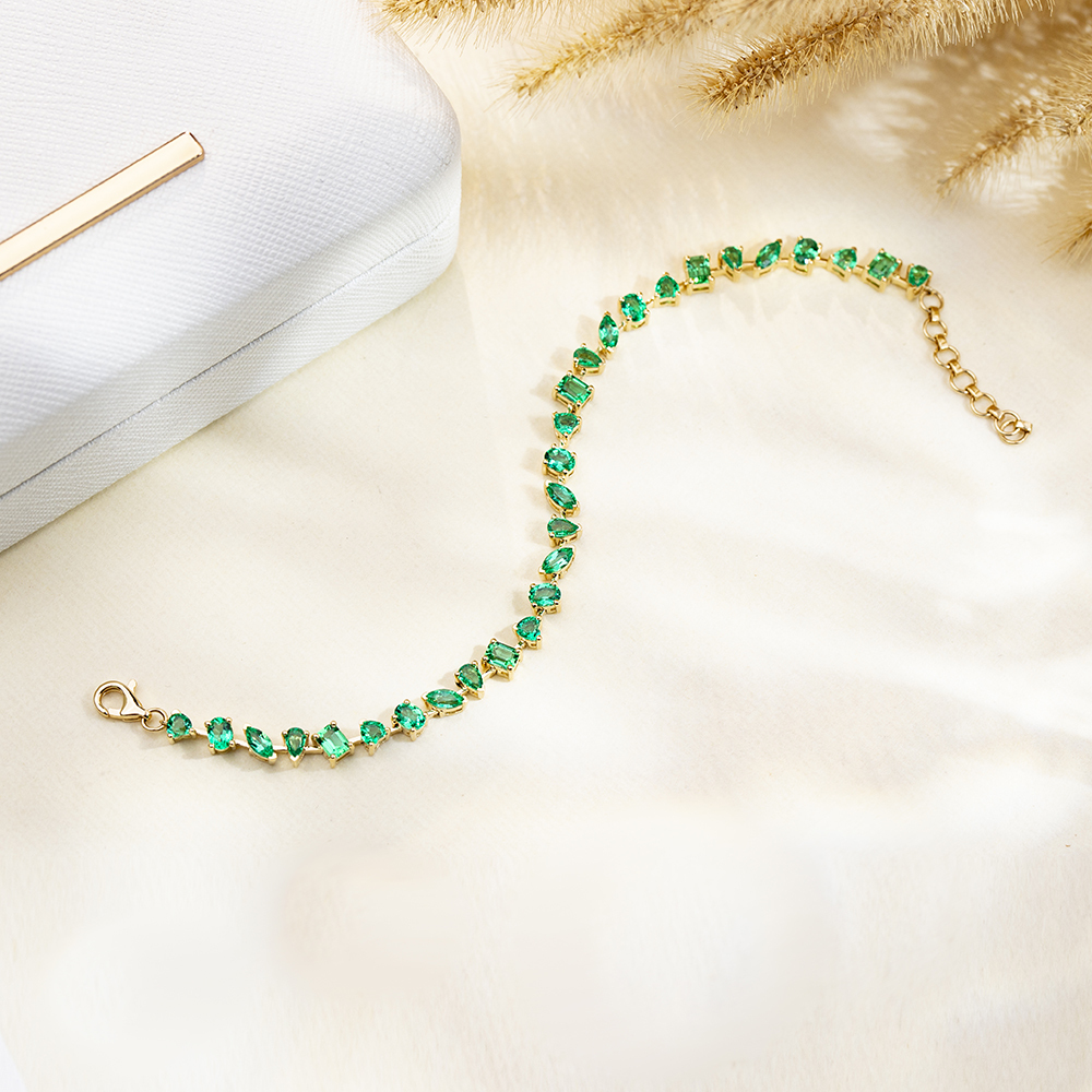 Fancy Shape Lab Grown Emerald 18K Gold 170mm Bracelet MSB-625