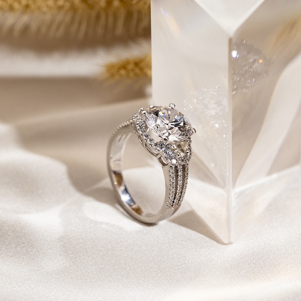 Round Cut Lab Grown Diamond 3CT Halo D VVS2 18K White Gold Three Rows Ring MSR-1681