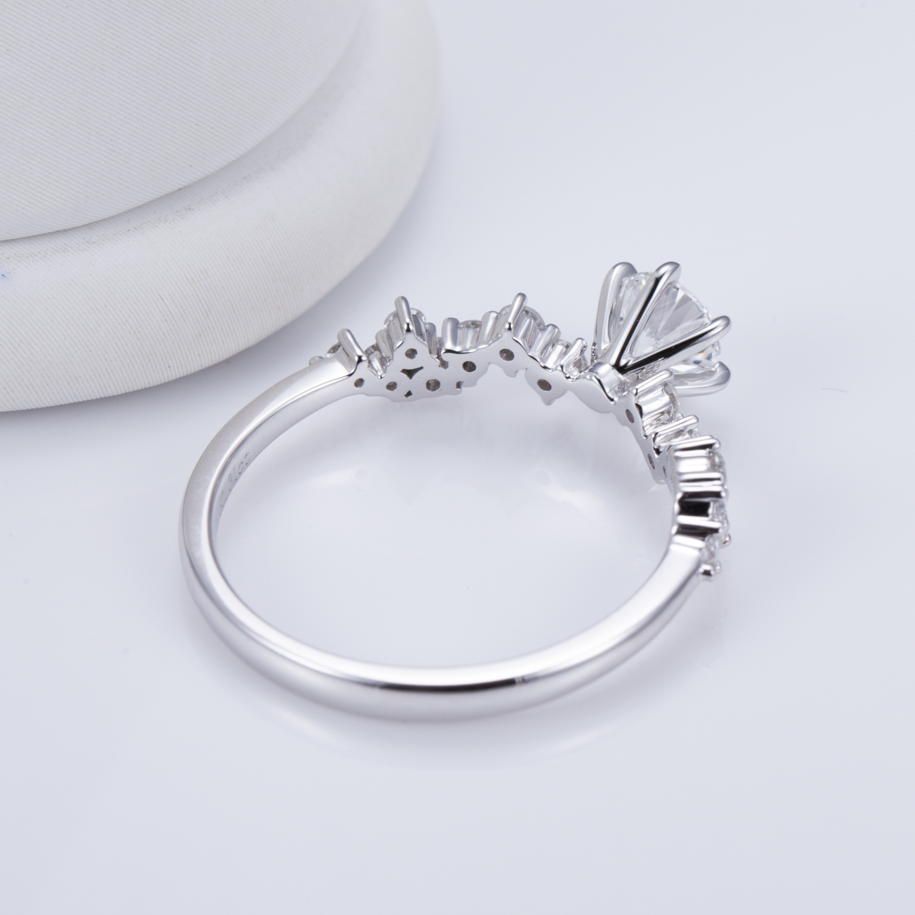 MissDiamond Round Cut Lab Grown Diamond 1.05CT Platinum Accented Solitaire Ring MSR-743