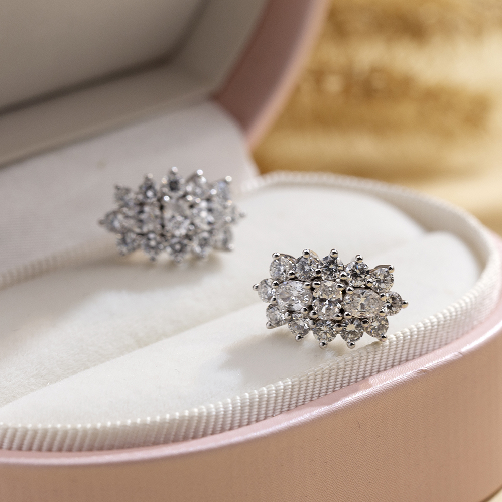 Oval Shape Lab Grown Diamond E VVS1 14K White Gold Studs Earrings MSE-780