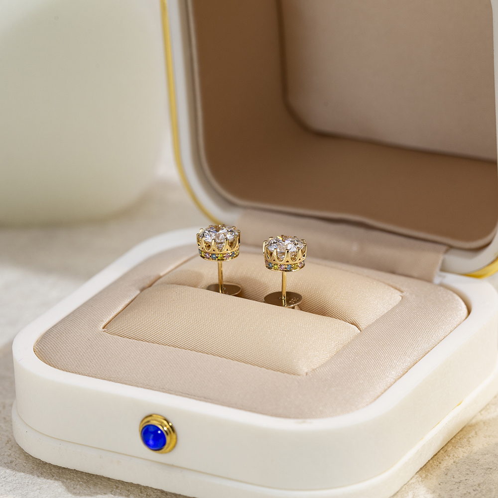 Round Shape Lab Grown Diamond 1.5 Carats D VVS2 18K Gold Studs Earrings MSE-782