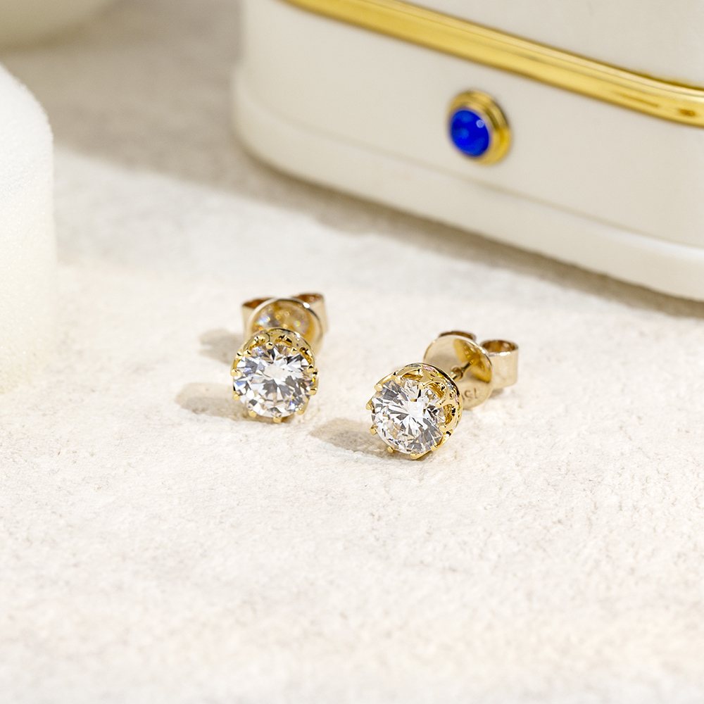 Round Shape Lab Grown Diamond 1.5 Carats D VVS2 18K Gold Studs Earrings MSE-782