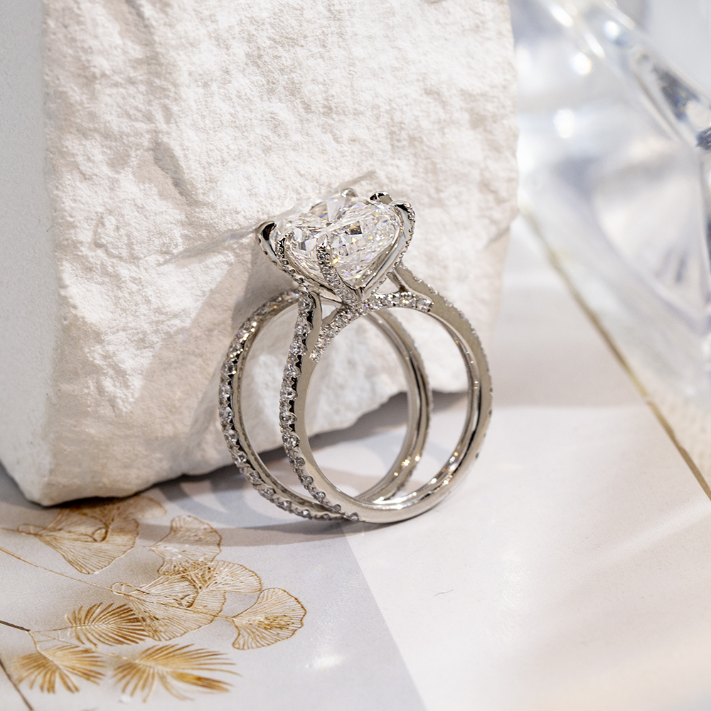 MissDiamond Cushion Cut Lab Grown Diamond 5CT Solitaire D VVS2 PT950 Ring Set MSR-1698