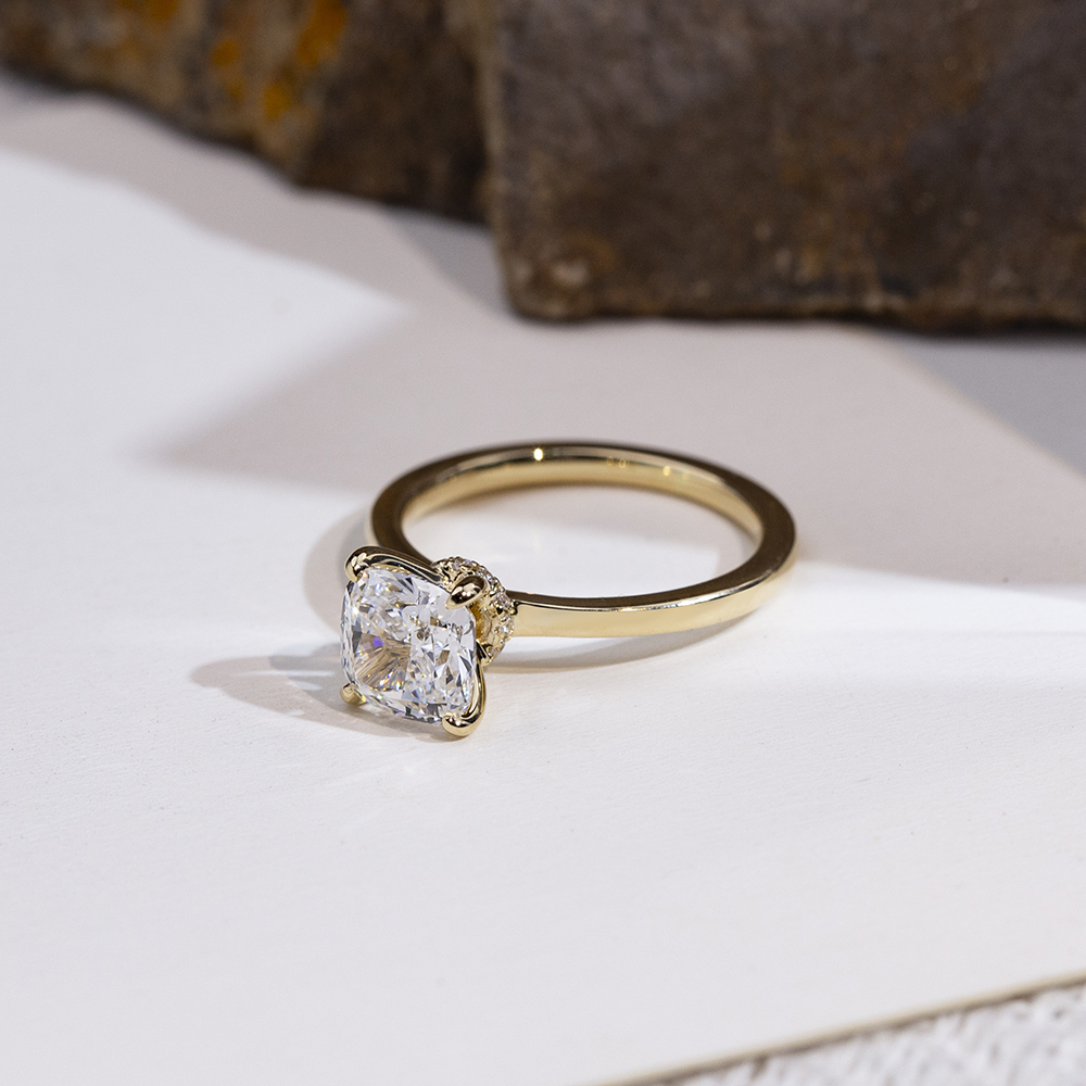 MissDiamond Cushion Cut Lab Grown Diamond 1.5CT Solitaire D VVS2 18K Yellow Gold Ring MSR-1699