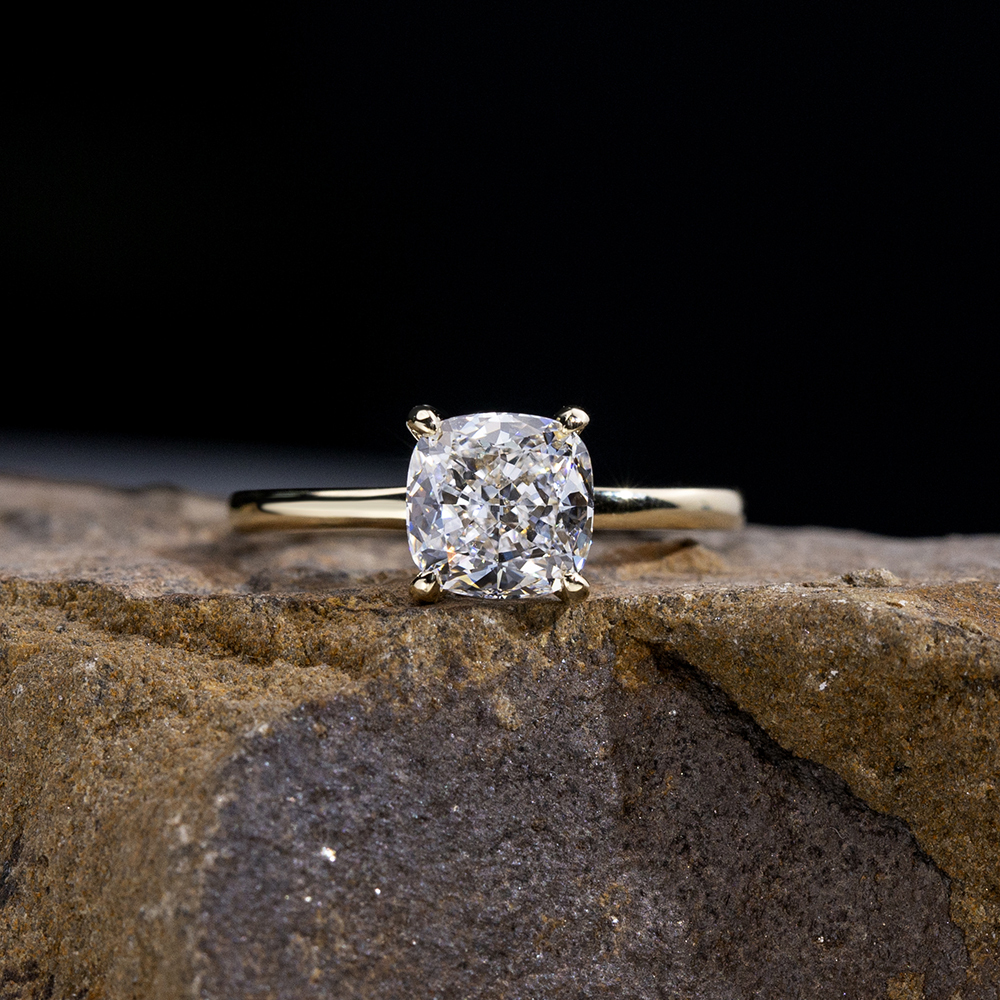 MissDiamond Cushion Cut Lab Grown Diamond 1.5CT Solitaire D VVS2 18K Yellow Gold Ring MSR-1699