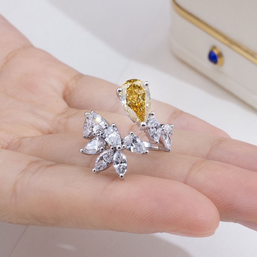 MissDiamond Pear Cut Lab Grown Diamond 2.05CT G VS1 18K Yellow Gold Cluster Ring MSR-1927