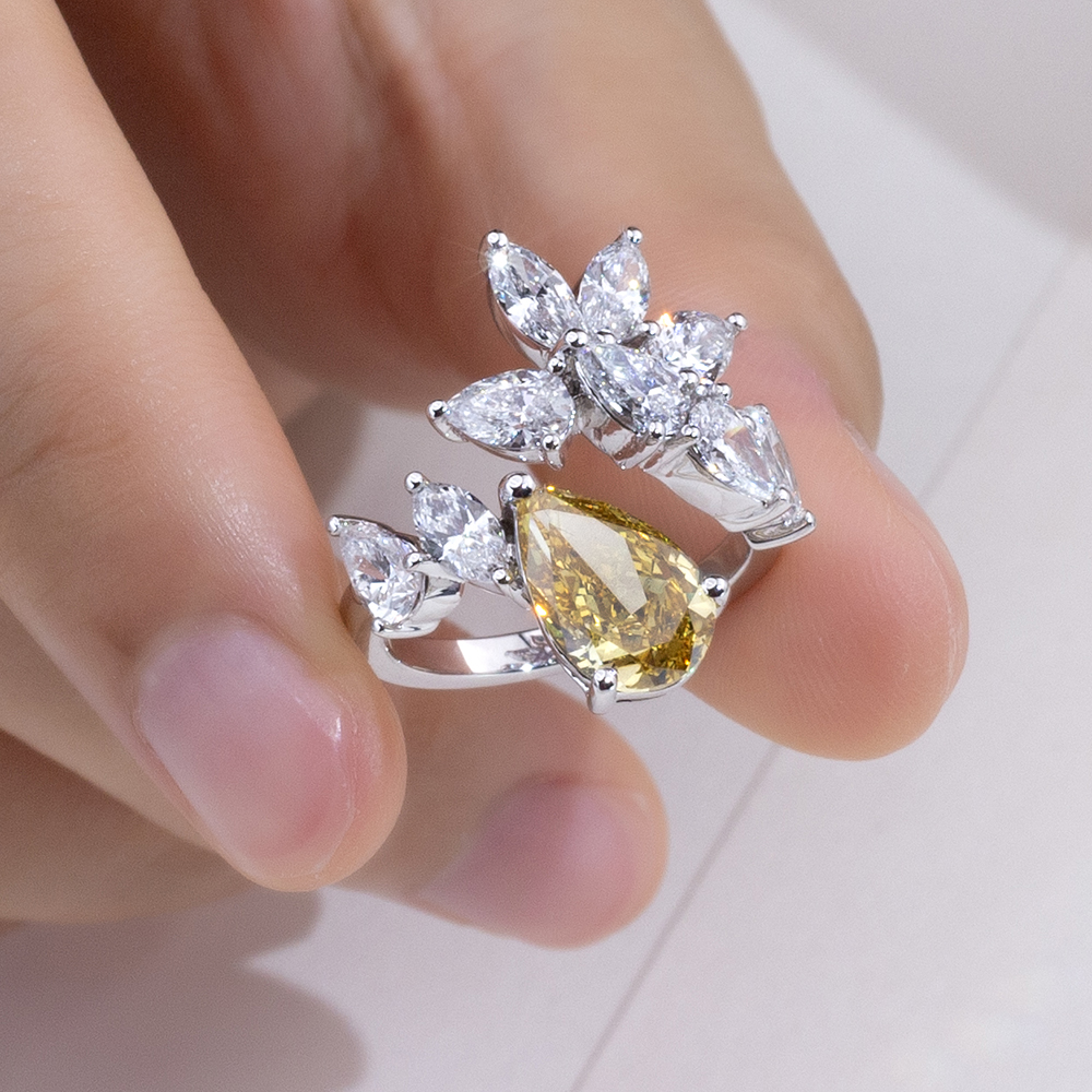 MissDiamond Pear Cut Lab Grown Diamond 2.05CT G VS1 18K Yellow Gold Cluster Ring MSR-1927