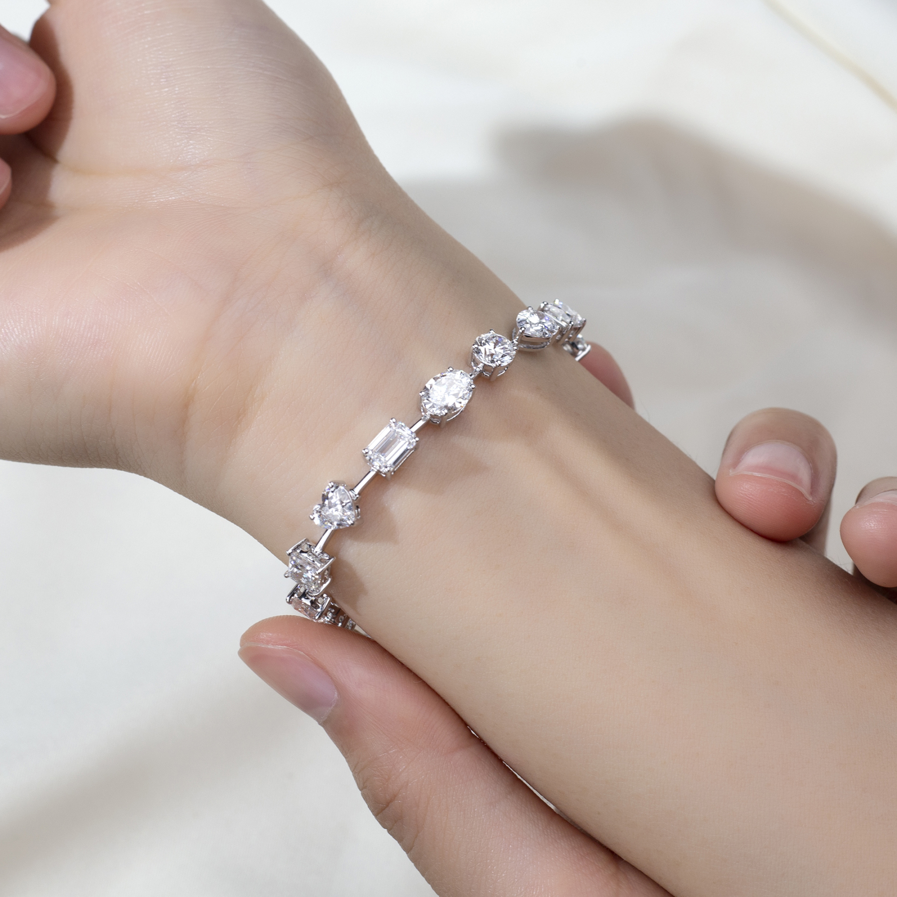 MissDiamond Lab Grown Diamond 18K White Gold Mixed Shape Bracelet MSB-571