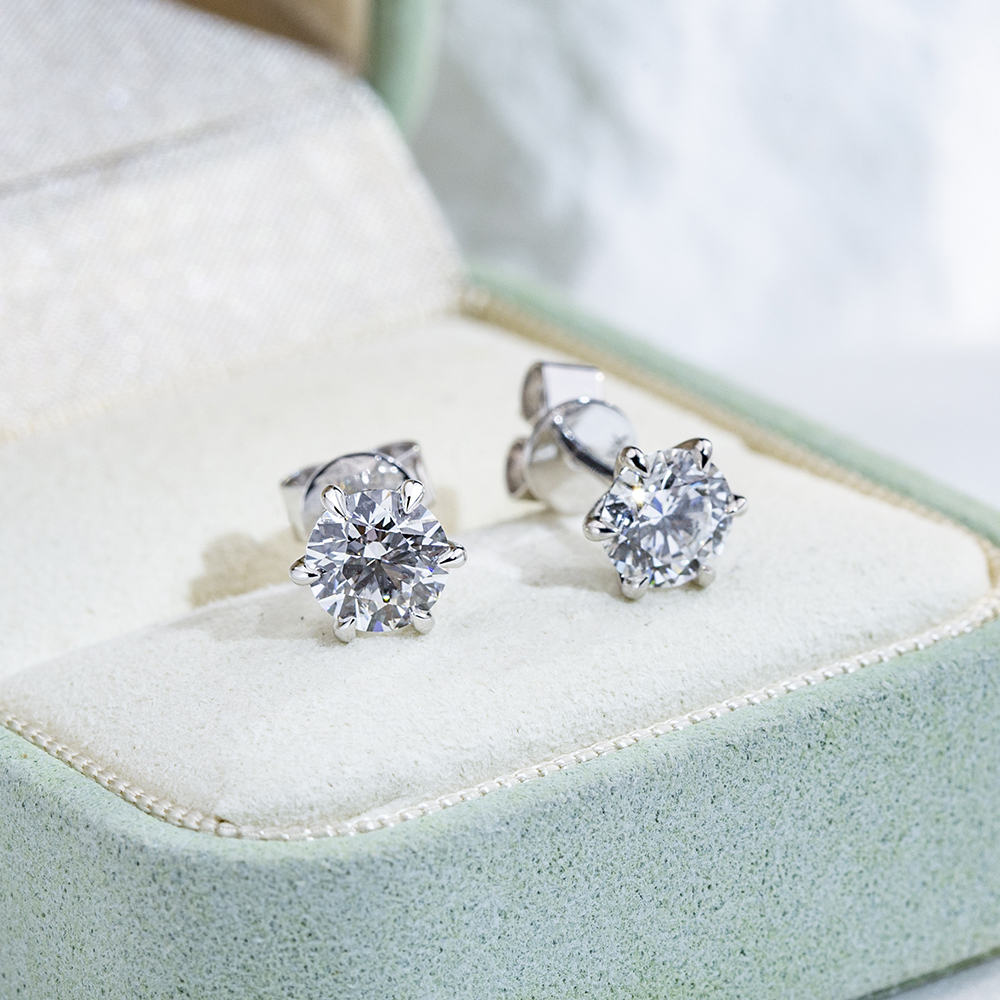 MissDiamond Round Shape Lab Grown Diamond 2 Carats D VVS2 18K White Gold Studs Earrings MSE-790