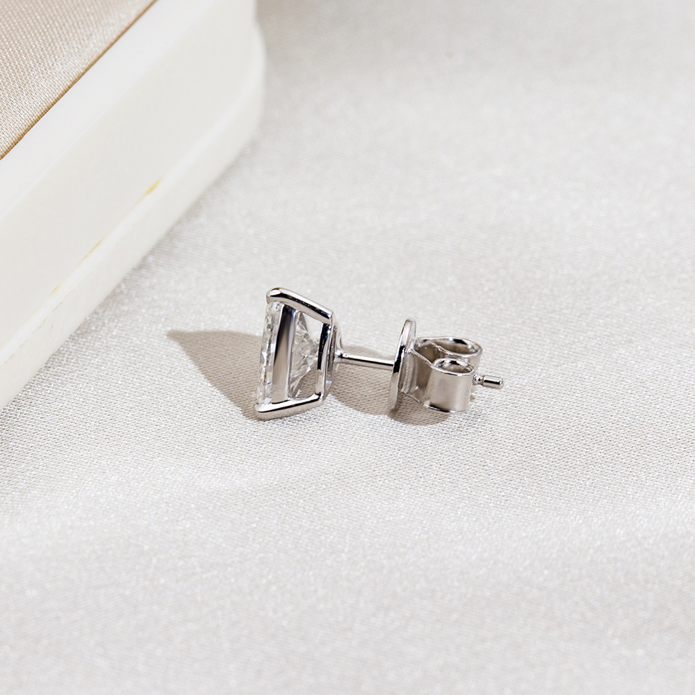 MissDiamond Trilion Shape Lab Grown Diamond 1 Carats D VS1 18K White Gold Studs Earrings MSE-791