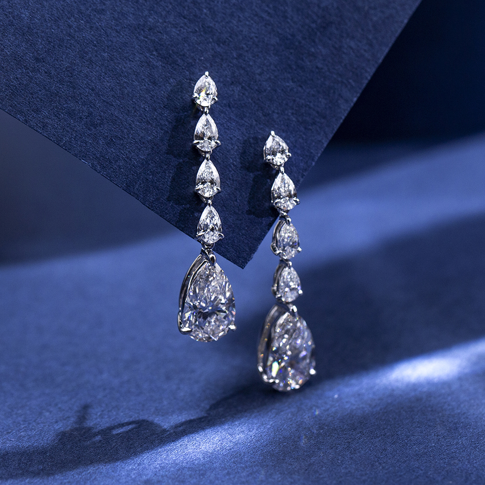 MissDiamond Pear Shape Lab Grown Diamond 4.2CT F VVS2 18K White Gold Drop Earrings MSE-792