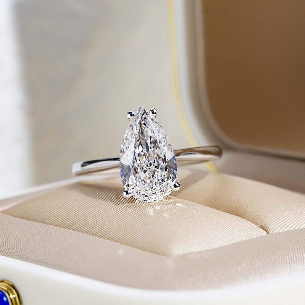 Pear Cut Lab Grown Diamond 3CT Solitaire D VVS1 18K White Gold Ring MSR-1655