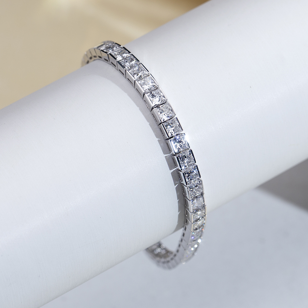 Princess Square Shape Lab Grown Diamond E VVS2 9K White Gold 100mm Tennis Bracelet MSB-623