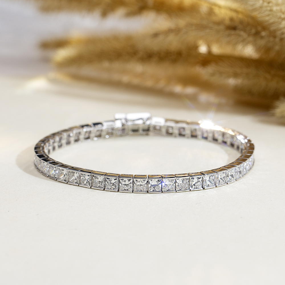 Princess Square Shape Lab Grown Diamond E VVS2 9K White Gold 100mm Tennis Bracelet MSB-623