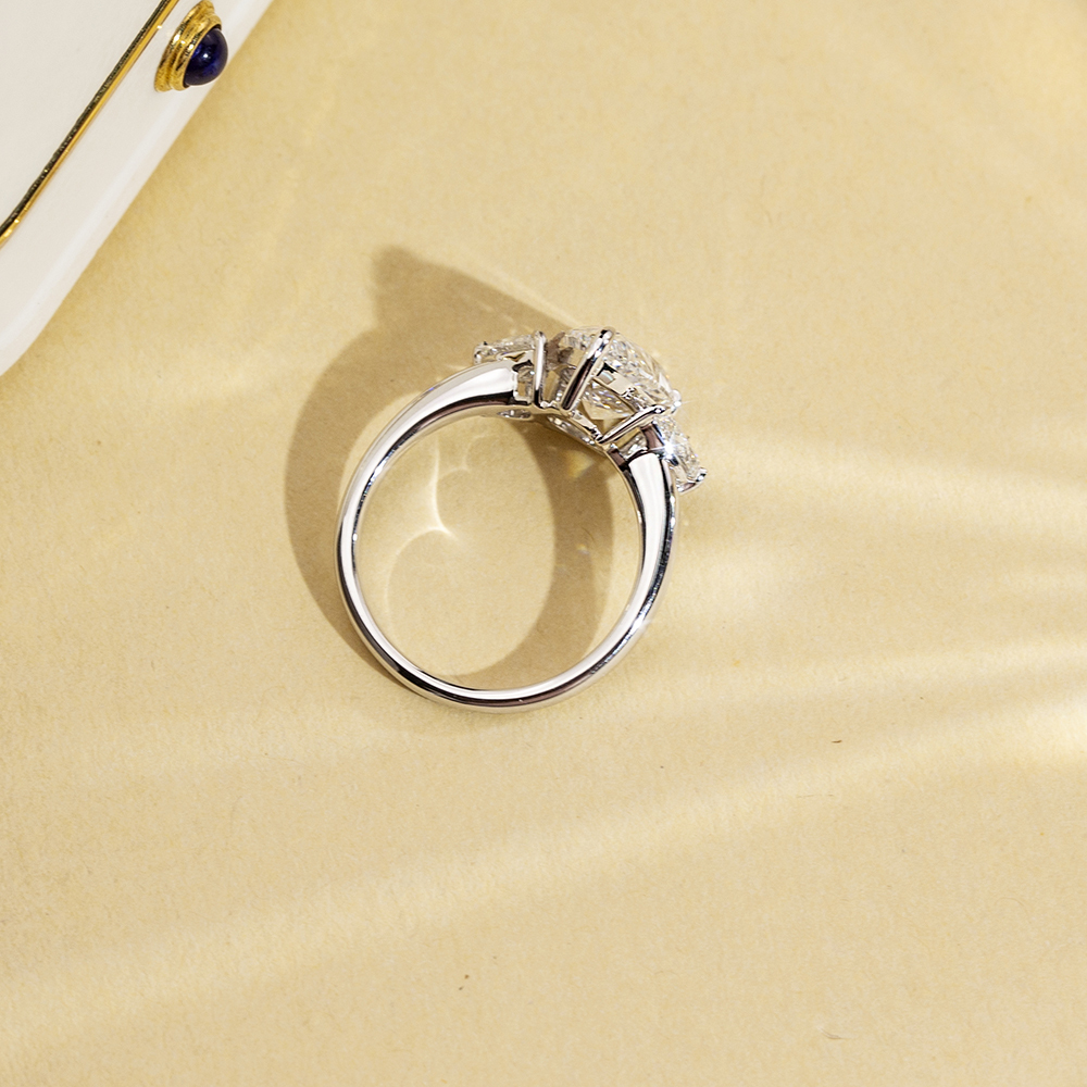 Pear Cut Lab Grown Diamond 2.6CT D VVS2 Three Stones 18K White Gold Ring MSR-1670