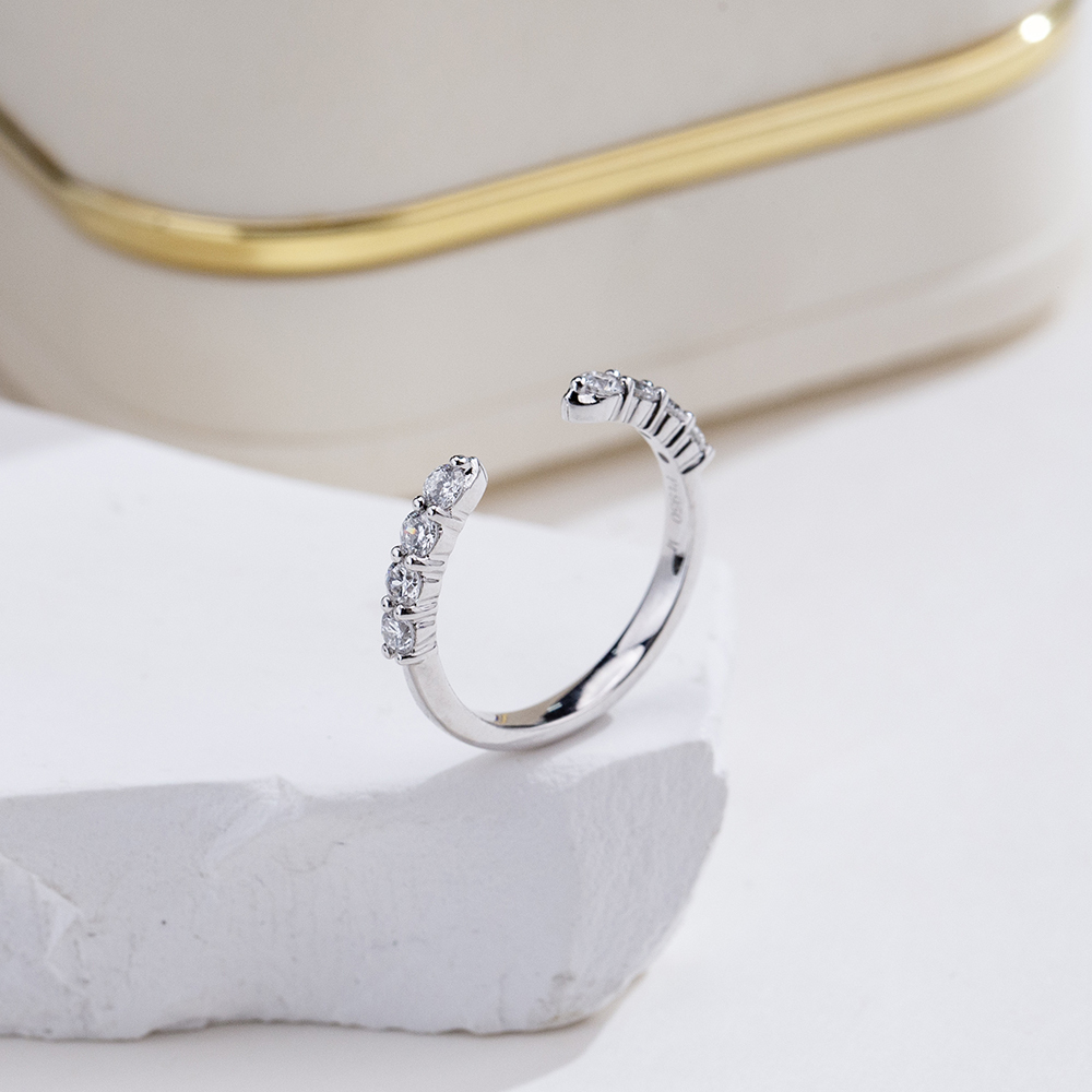 MissDiamond Lab Grown Diamond Platinum Cluster Ring MSR-2074