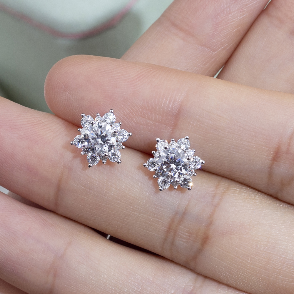 MissDiamond Round Cut Lab Grown Diamond D VS2 18K White Gold Studs Earrings MSE-322