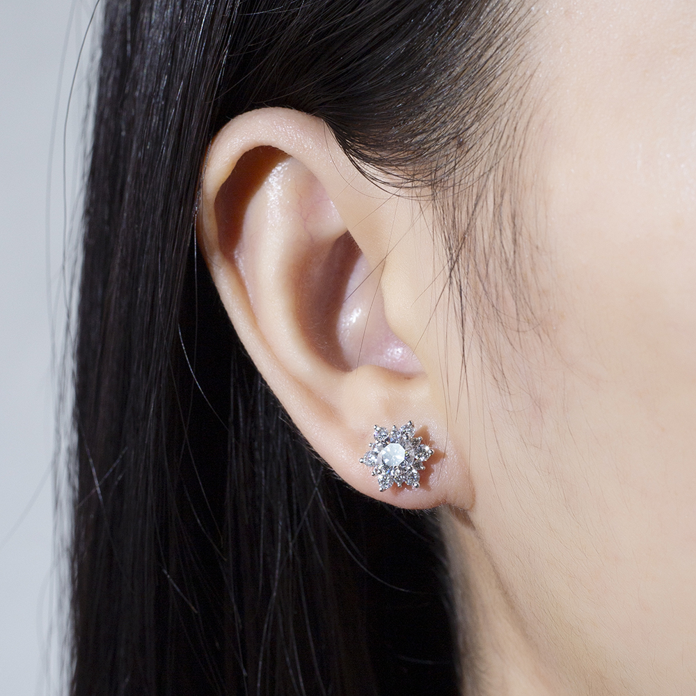 MissDiamond Round Cut Lab Grown Diamond D VS2 18K White Gold Studs Earrings MSE-322