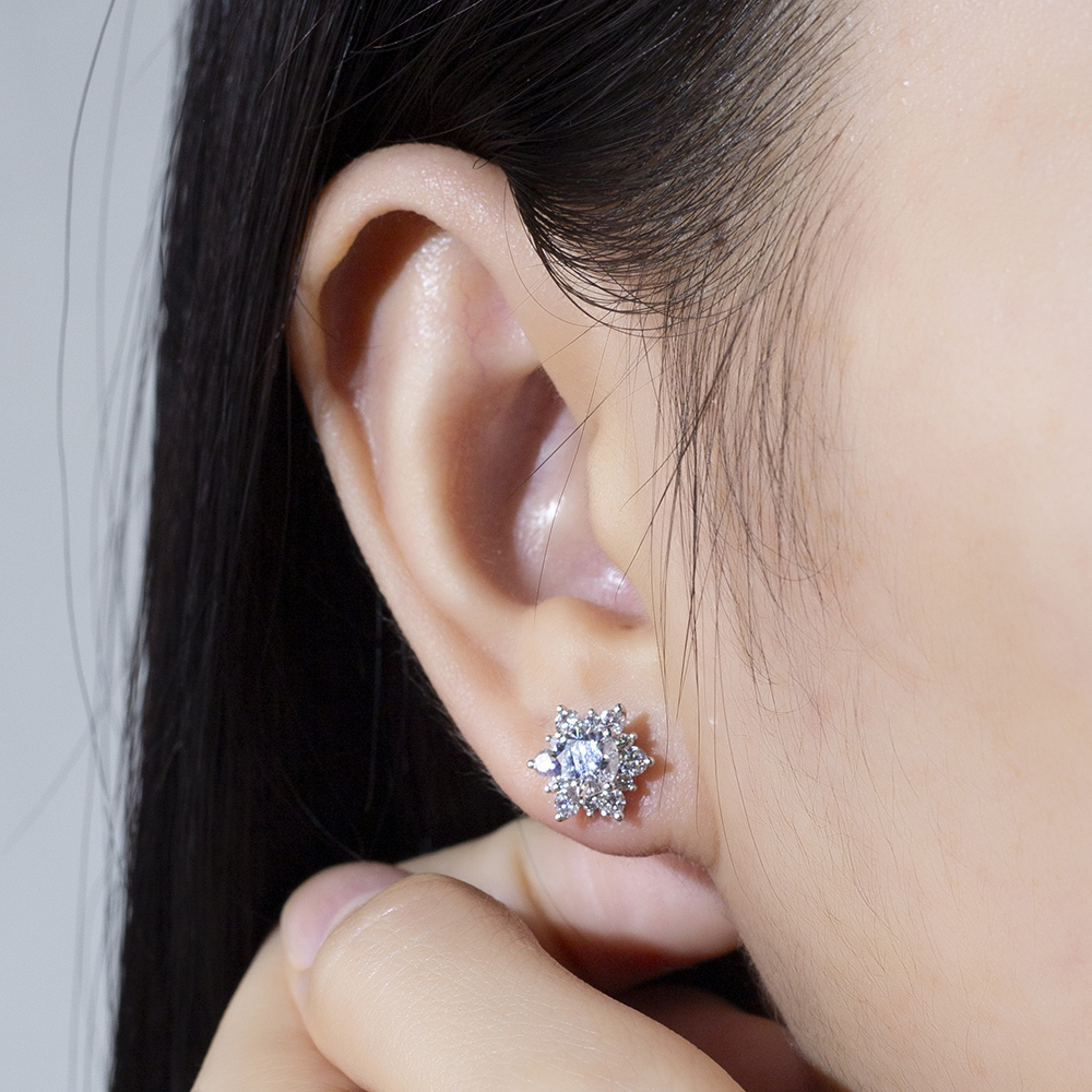 MissDiamond Round Cut Lab Grown Diamond D VS2 18K White Gold Studs Earrings MSE-322